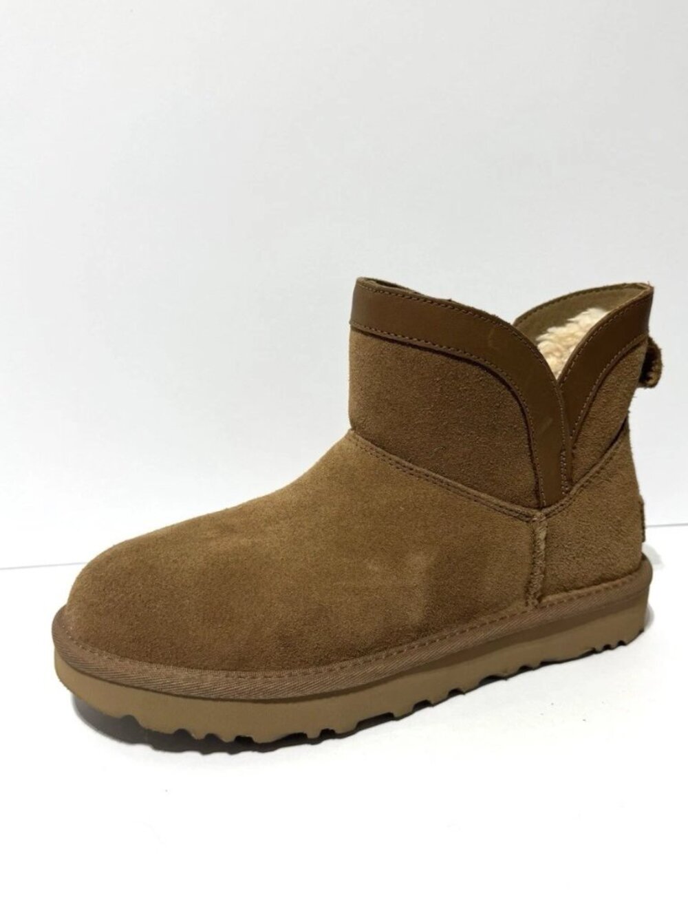 UGG Womens Classic Mini Lunara Bootie Size 6 M